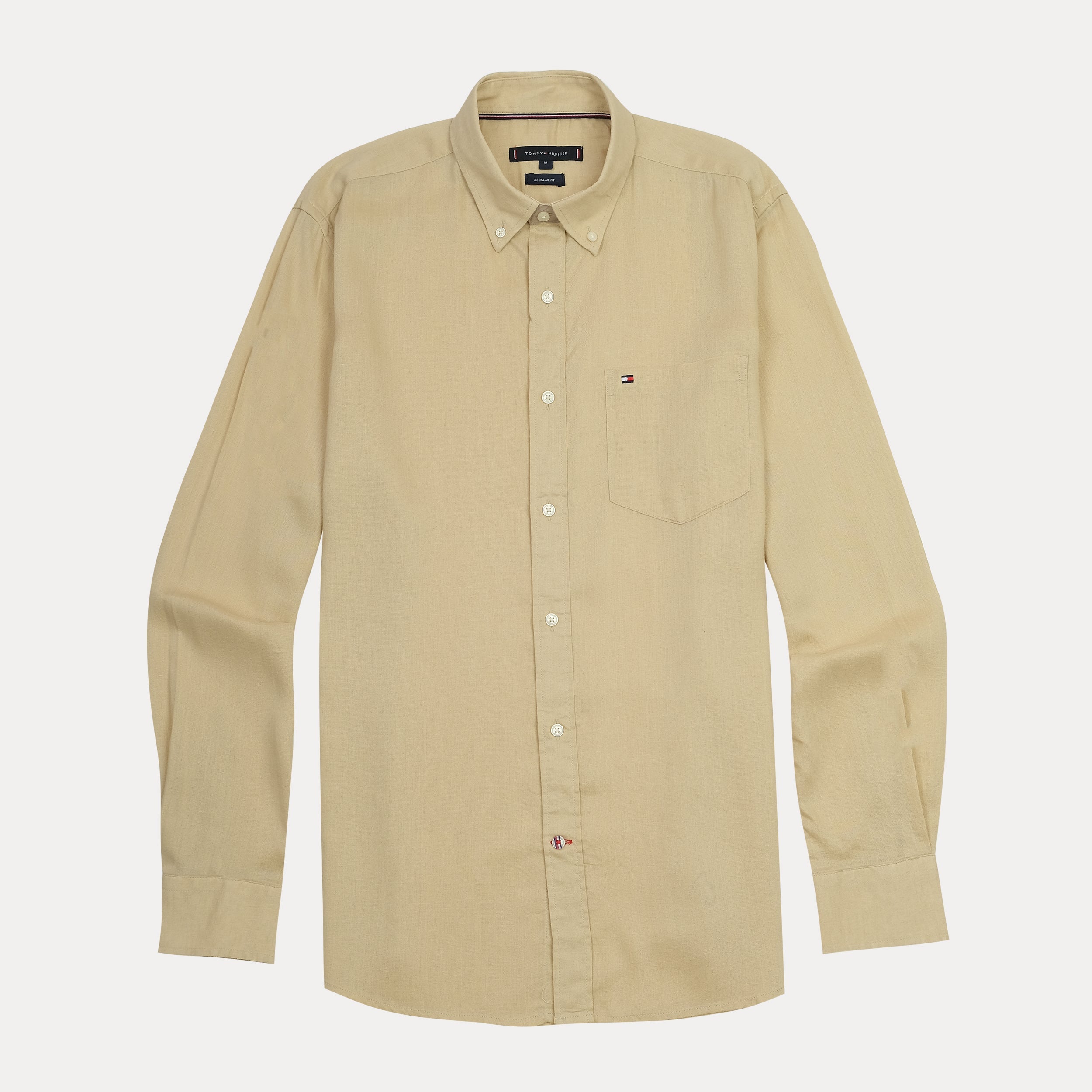 Tommy Hilfiger Effortlessly Chic Regular Fit Button-Up Shirt in Golden Sand