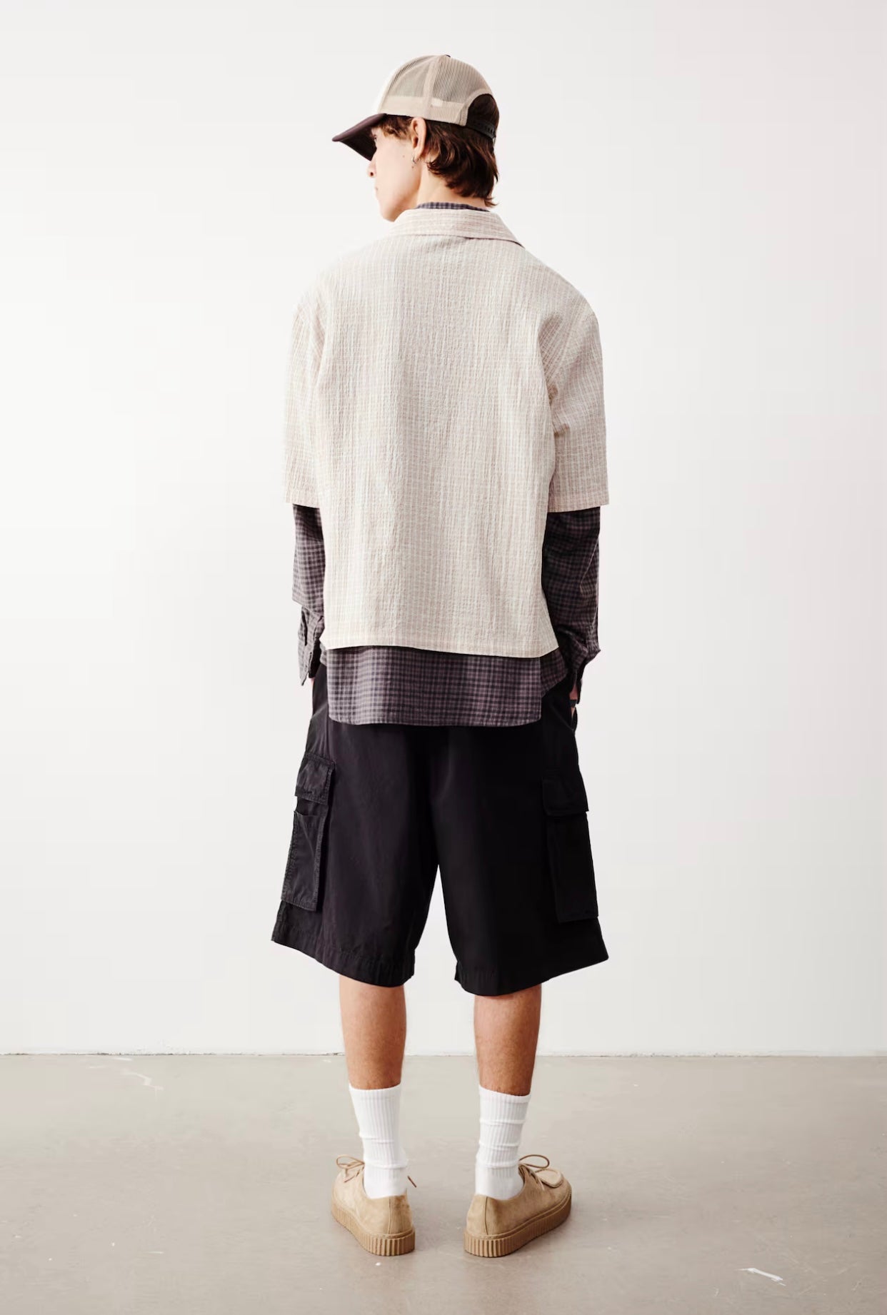 H&M Effortlessly Loose fit Cargo Shorts in Midnight Shadow