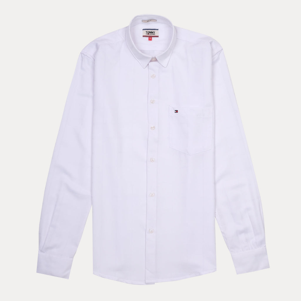 Tommy Jeans Crisp Cotton Slim Fit Shirt in Pure White Elegance