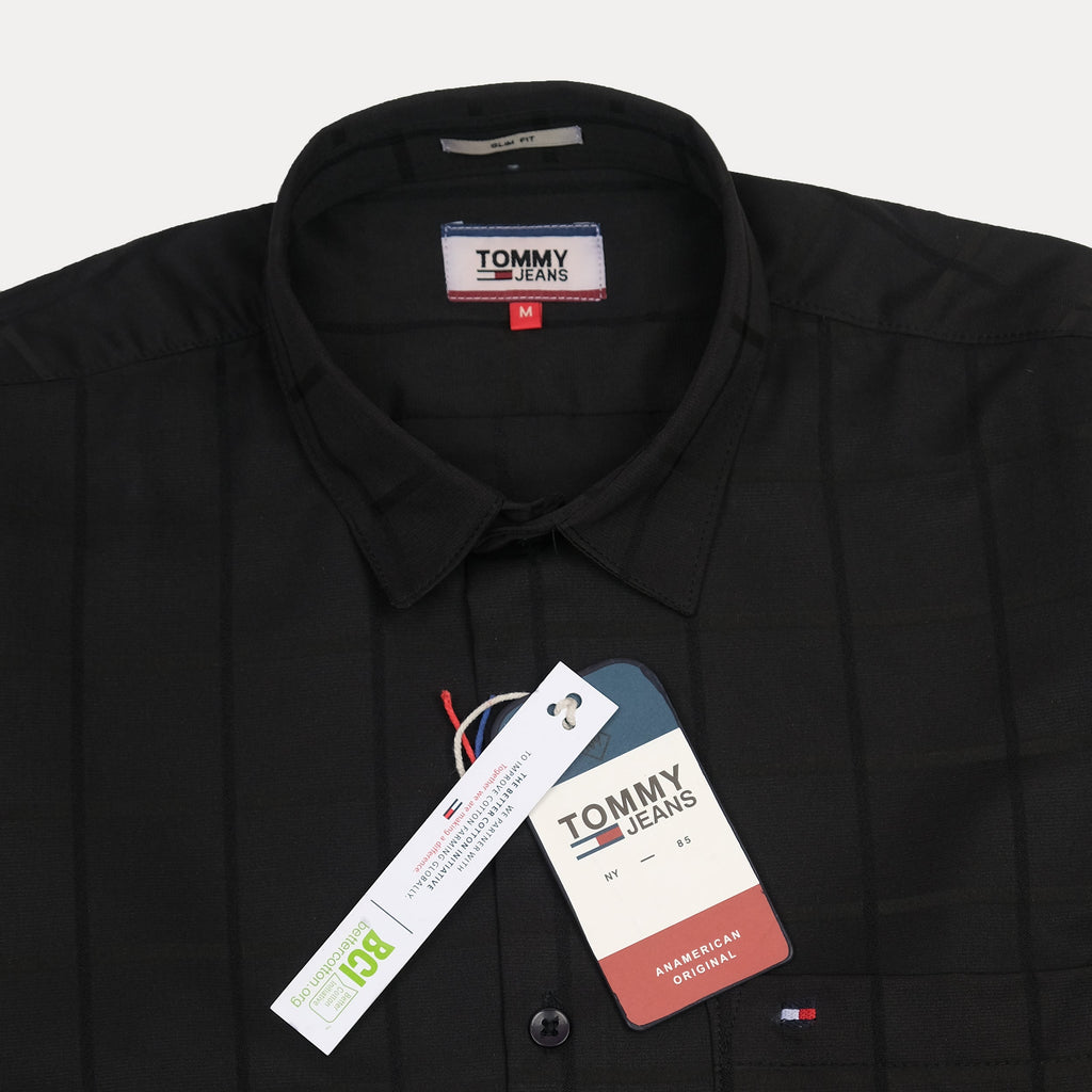 Tommy Jeans Sleek Midnight Checkered Button-Up Shirt