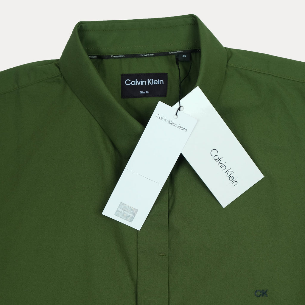 Calvin Klein Slim Fit Button-Up Shirt in Enchanted Forest Green